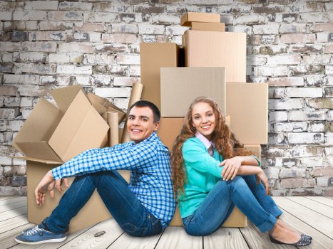 Affordable man with van moving service in South London